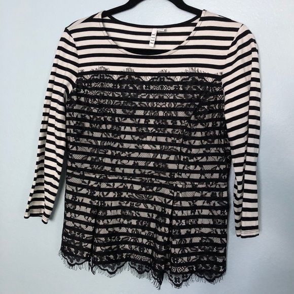 Elle• Lace Peplum Top - Picture 4 of 10